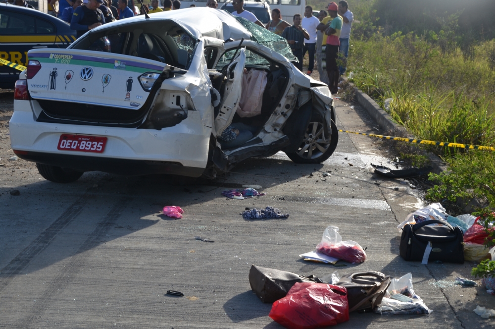 Situação do taxi após receber o impacto da S10