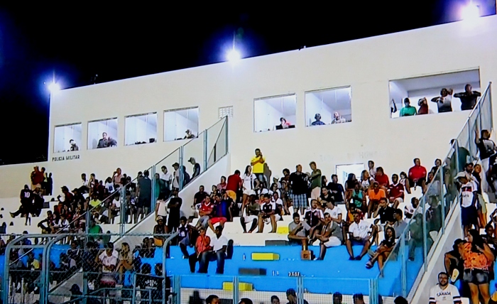 Apagão ‘vence’ Jacuipense e Vitória em jogo válido pelo Baianão na Arena Valfredão