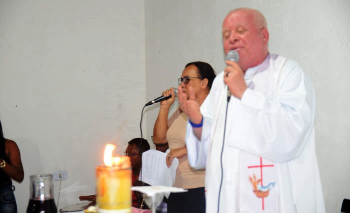 Pilatos foi mais coerente ao condenar Jesus que Sérgio Mouro na condenação de Lula” disse padre durante missa em Canudos – Calila Noticias
