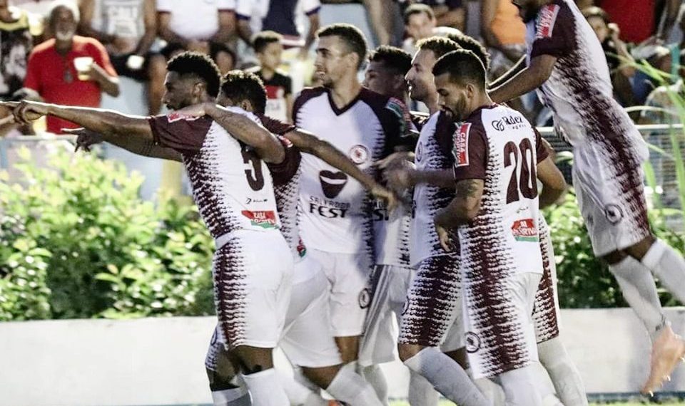 SÃ©rie D -Jacuipense vence VitÃ³ria â€“ PE e Flu de Feira bate Coruripe