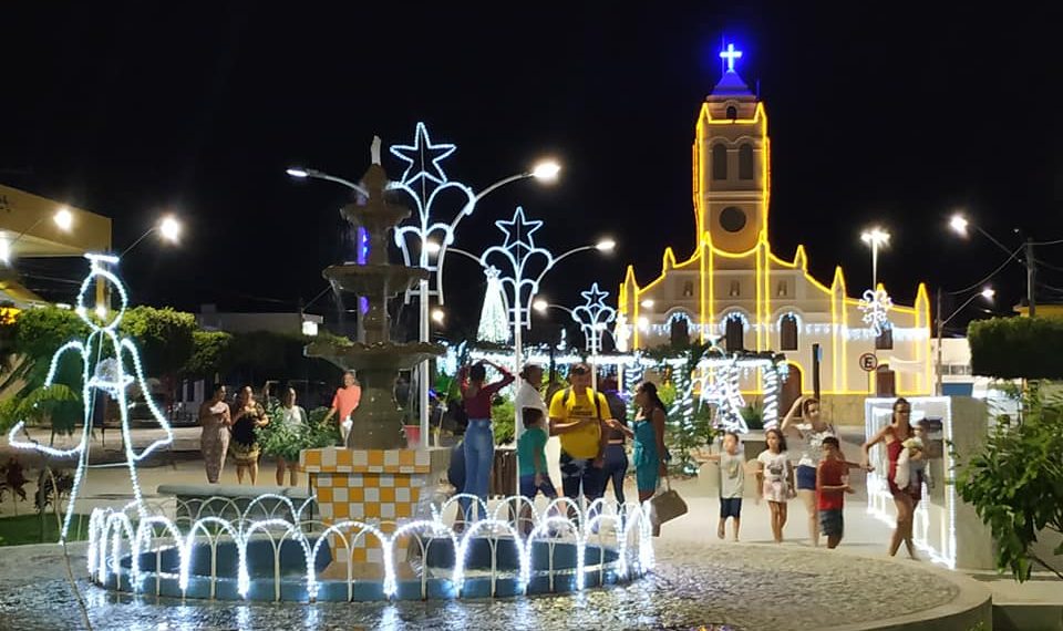 Como está a decoração do Natal em sua cidade? Manda foto/vídeo pra o Calila mostrar