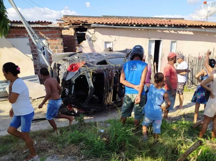 Comerciante do ramo de venda de veículos morre em acidente na BA 120