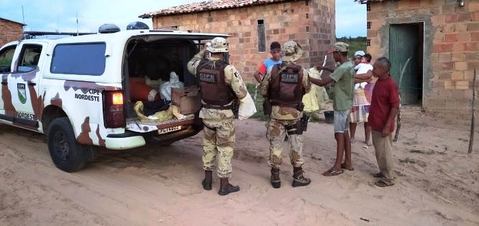 Cipe Nordeste entrega agasalhos em municípios baianos