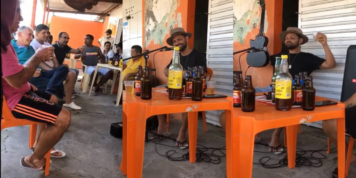 Vídeo – Vocalista da Chicana esteve em um bar em Candeal onde cantou para as pessoas presentes