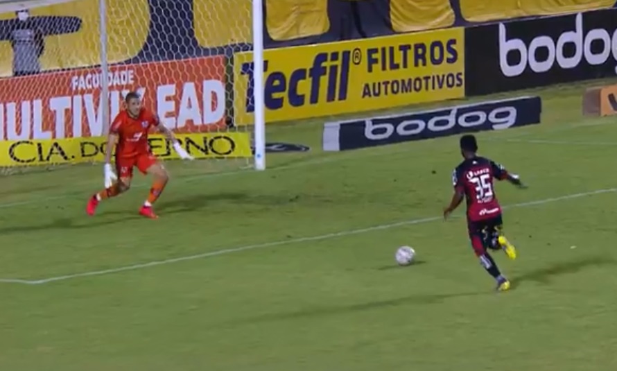 Série B: Vitória vence o CRB de virada no Barradão e se afasta do Z-4