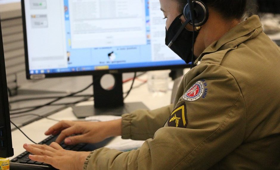 Virada vigiada: veja como denunciar aglomerações no Réveillon